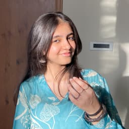 Mudra Warde